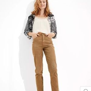 American Eagle Corduroy Mom Pant in Dark Brown